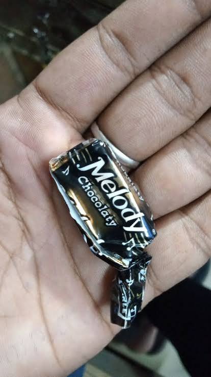 Parle Melody Chocolaty Toffee Pack - Image 4